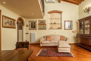 The Old Gate Retreat