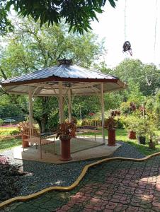 Ella Garden Resort