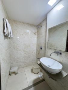 Hotel White Desert