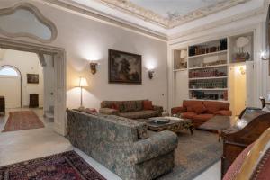 Villa Licea, Historic Palace In Lecce Centre