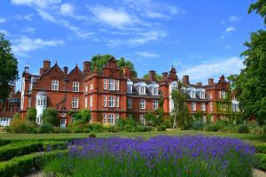 En-suite Rooms at Newnham College Cambridge