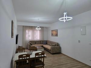 Jana Apartments