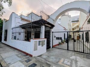 Studio in Miraflores with bathroom kitchen and terrace