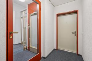 Premium studio in city center - Color 3