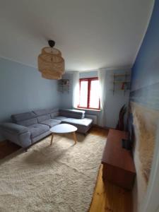 Cozy apartment in a tenement house near the beach