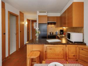 Studio Terrasse Des Alpes 615 by Interhome