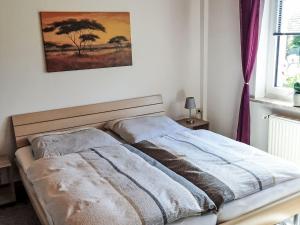Apartment Komfortable Ferienwohnung mit großem Garten by Interhome