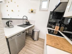 Apartment Fabo in Dalmatien by Interhome