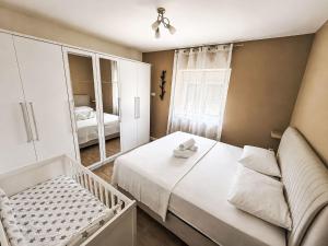 Apartment Fabo in Dalmatien by Interhome