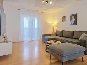 Holiday Home Frane by Interhome