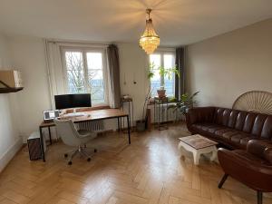 Central cosy flat
