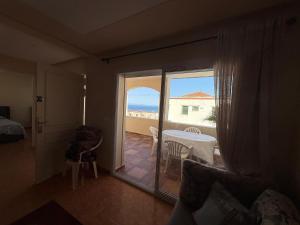 appartement dans un complexe résidentiel en face de la plage