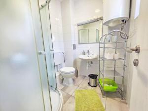 Apartment Wohnung in Crikvenica für 3 Personen mit Balkon by Interhome