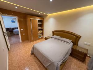 appartement dans un complexe résidentiel en face de la plage