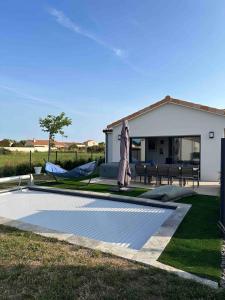 Villa Jard sur mer, piscine et spa de juin à septembre