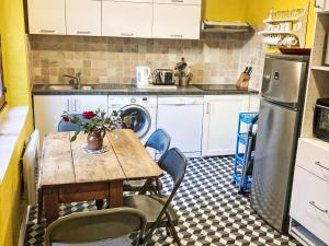 Apartment Historisches Gourdon by Interhome
