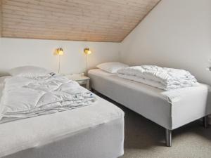 Apartment Femja - 2-3km from the sea by Interhome