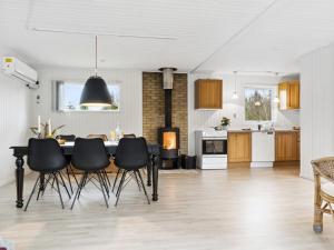 Holiday Home Suvi - 700m from the sea by Interhome