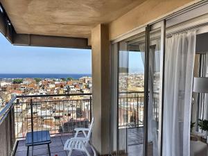 Panoramic sea views, 11th floor