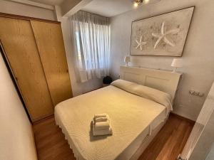 Panoramic sea views, 11th floor