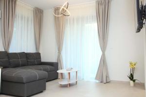 Sanro Apartments