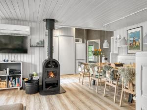 Holiday Home Juste - 1-7km from the sea by Interhome