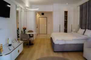 FRP Beach Studio