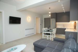 Sanro Apartments