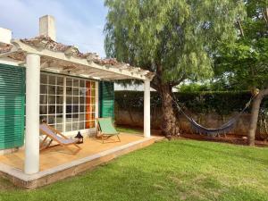 4-Bedroom Villa 15 Min to Albufeira, Pool and AC