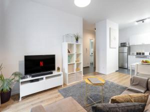 Panorama Apartment - 2 View Terraces - City Center - Pereca