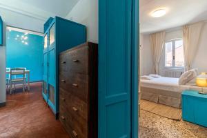 Charming 6-People Stay in Campo Santi Apostoli by Bricola Apartments