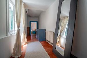 Charming 6-People Stay in Campo Santi Apostoli by Bricola Apartments