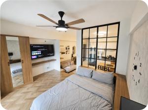 Stamford Condo McKinley HIll, near Venice Mall