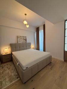 Oasis-First Estates Pipera