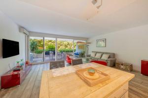 Charming Apartment with pool 2BR 4P - Saint-Tropez