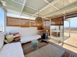 Penthouse with terrace and oceanfront views