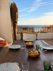 Penthouse with terrace and oceanfront views