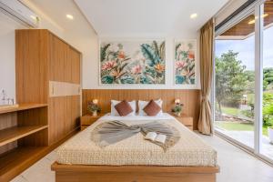 ELIVAAS Signature RK Villa 4-BHK Hideaway with Private Pool, Close to Korigad Fort