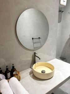 Saroja Suites Guest House