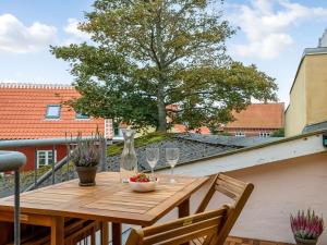 Holiday Home Edel - 250m from the sea by Interhome
