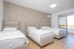 Amber Lux Apartments