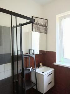 Studio SeaSunflowers Orowo Vintage Guest House - Secret Garden near Sopot