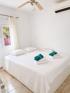 La Perla Calpe with Swimming pool and Close to the sea