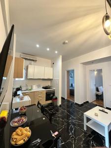 Brand new 2BR Apartment next to the Metro Station