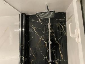 Brand new 2BR Apartment next to the Metro Station