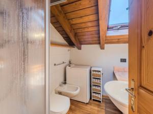 Apartment Mansarda San Lorenzo by Interhome