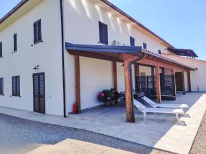 Apartment I Pini-3 by Interhome
