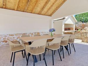 Holiday Home Ana by Interhome