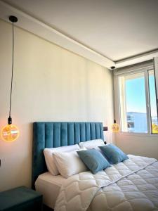 Elegant Studio with Panoramic Views