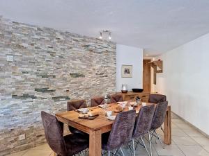 Apartment Carlos by Interhome